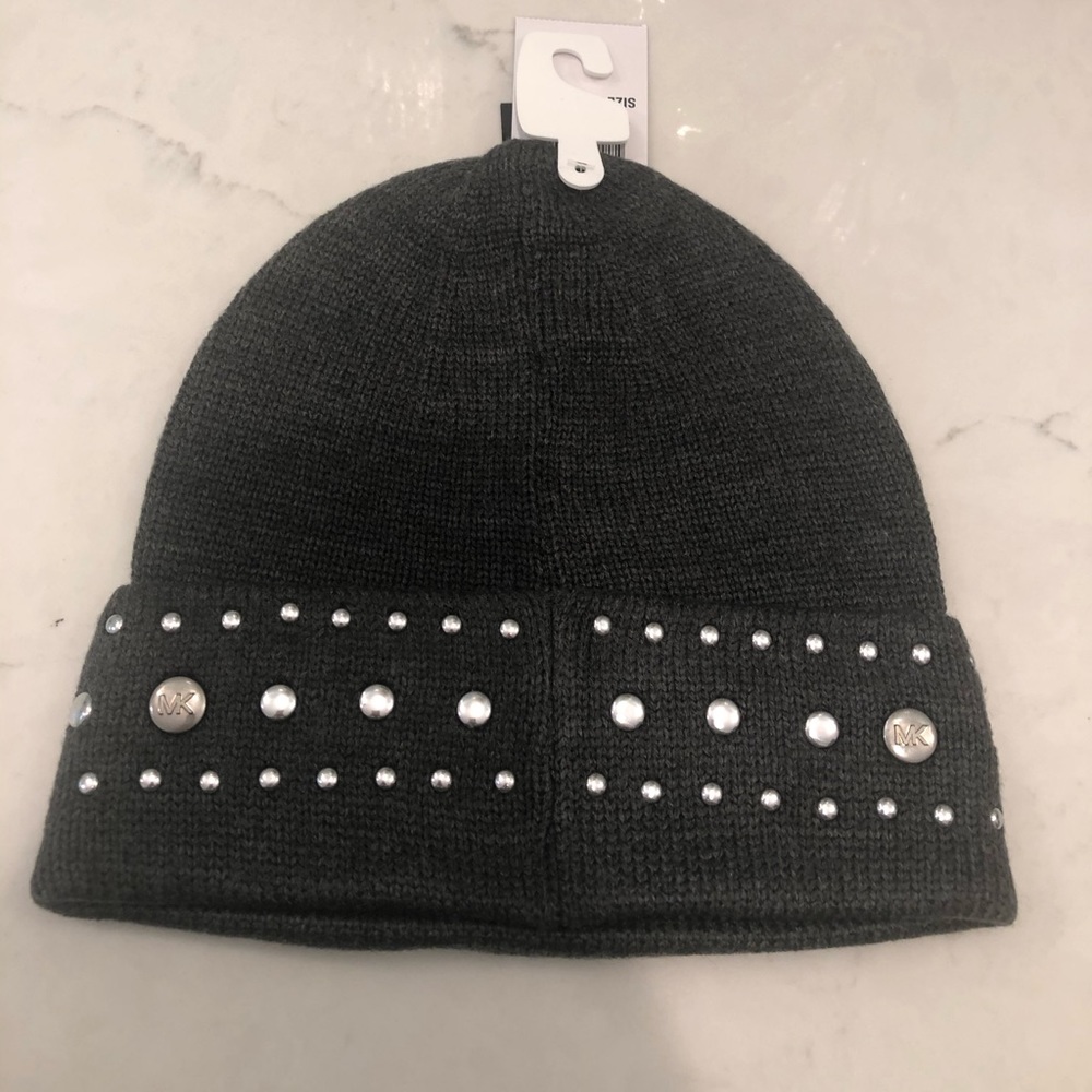 ❗️NWT❗️RARE Michael Kors beanie